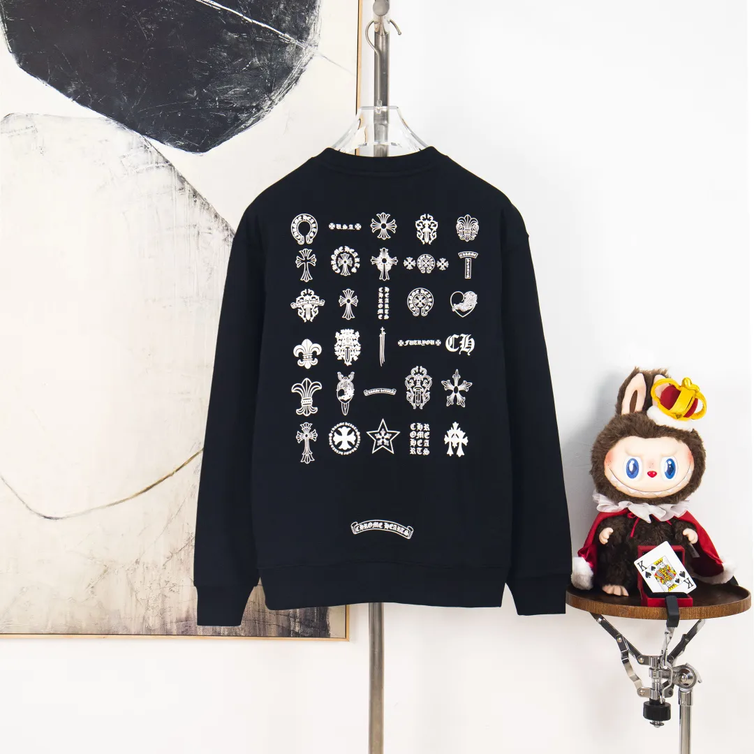 P280 zp version [exclusive supply] Chrome Hearts/Chrome Hearts 2025Fw new autumn and winter 420g pullover round neck long-sleeved sweatshirt CH back hodgepodge horseshoe Sanskrit cross offset letter logo embossing process same style for men and women brand classic pure cotton fabric official synchronization high version high quality fashion personality versatile trend pure original quality original fabric hangtag collar label washed wheat three complete labels Color: black white Size: XS S M L Number: YK10713